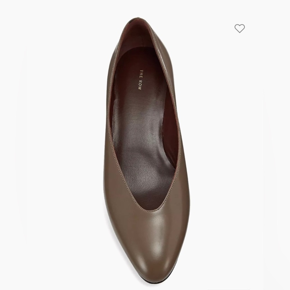 New The Row Leather Almond Toe Pumps Sz 40